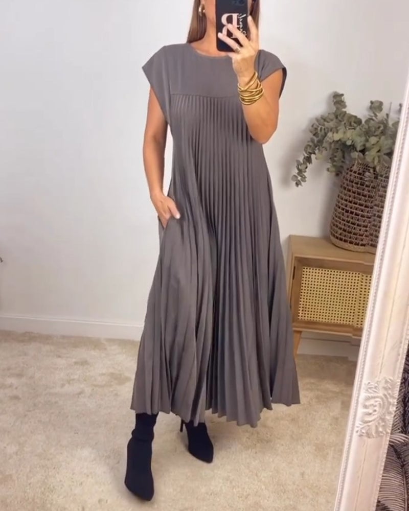 Ayla | Pleated Maxi Dress
