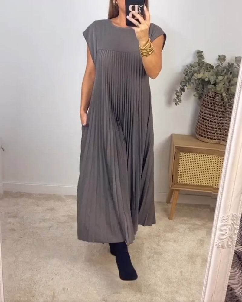 Ayla | Pleated Maxi Dress