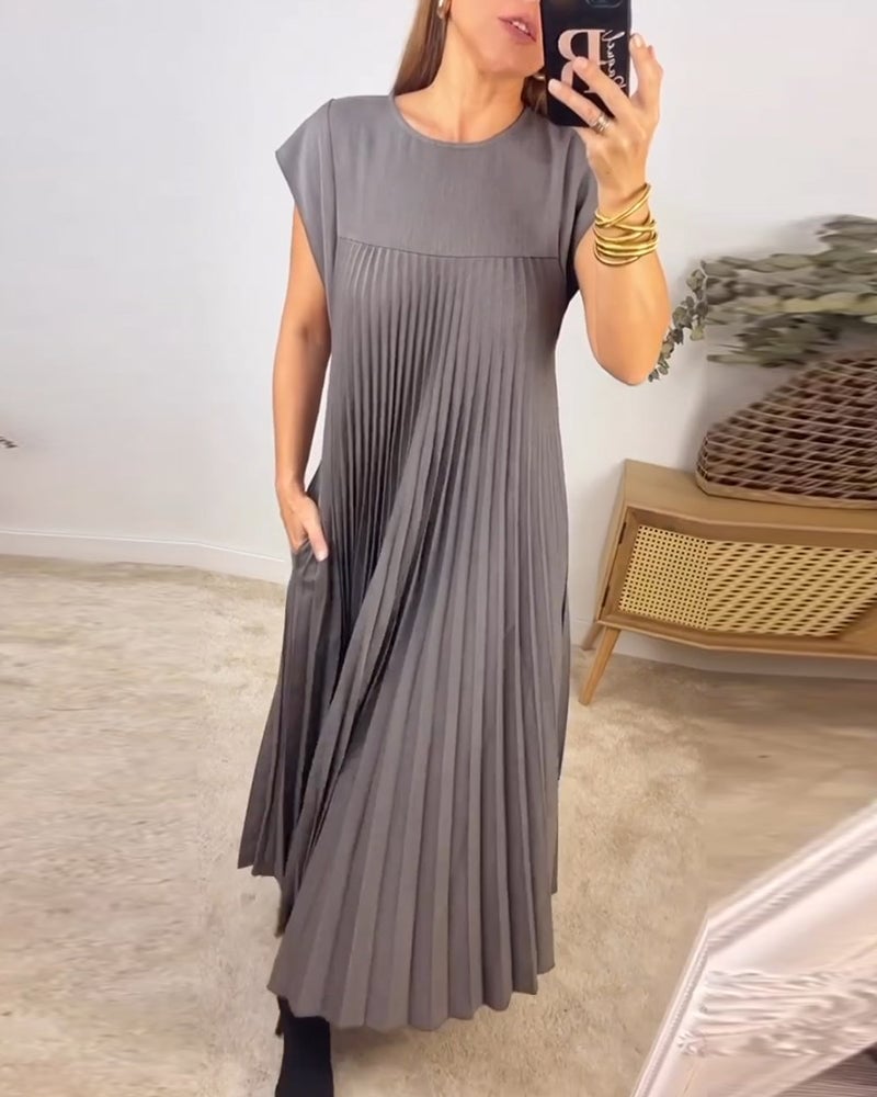 Ayla | Pleated Maxi Dress