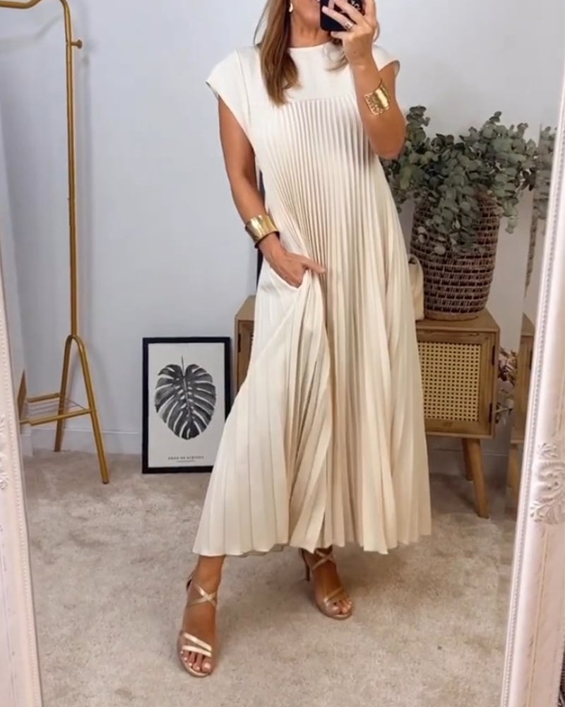 Ayla | Pleated Maxi Dress