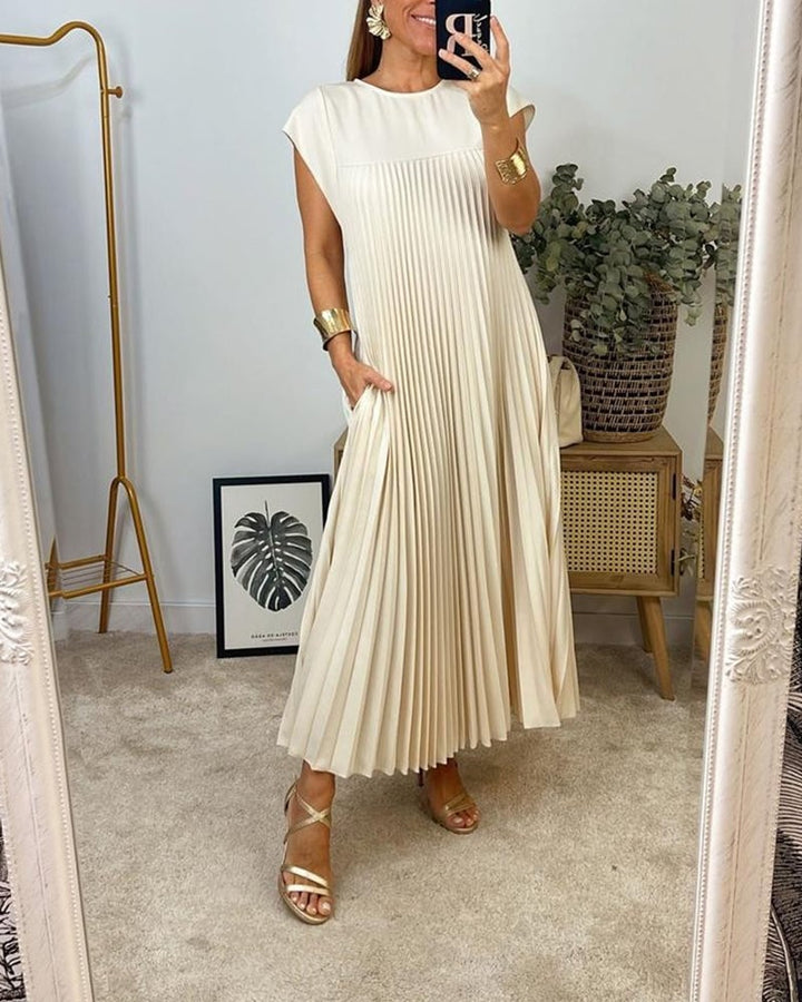 Ayla | Pleated Maxi Dress