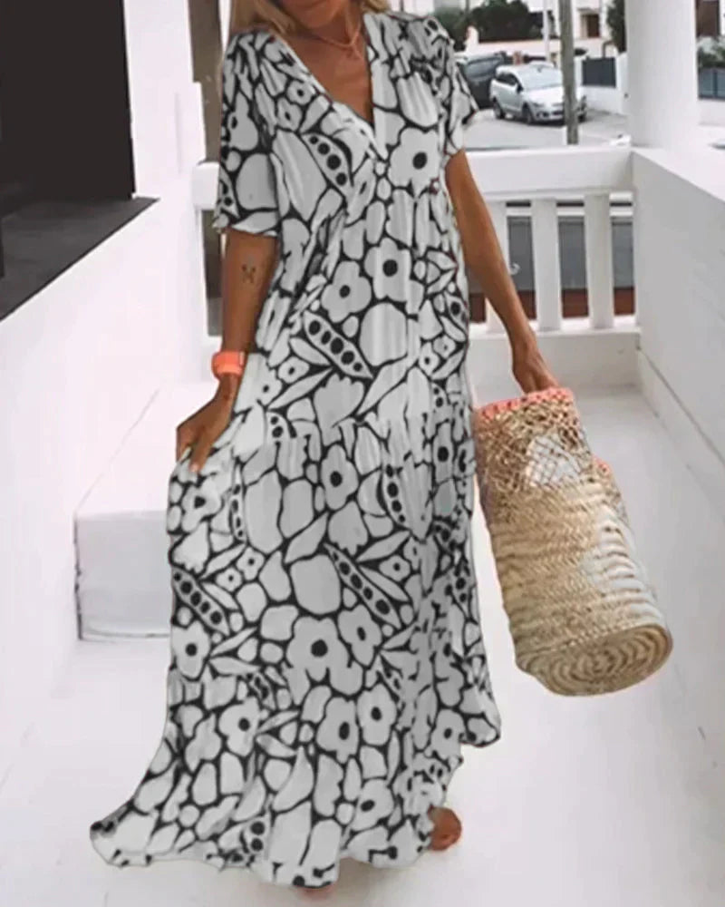 Christine | Light and Flowing Summer Dress