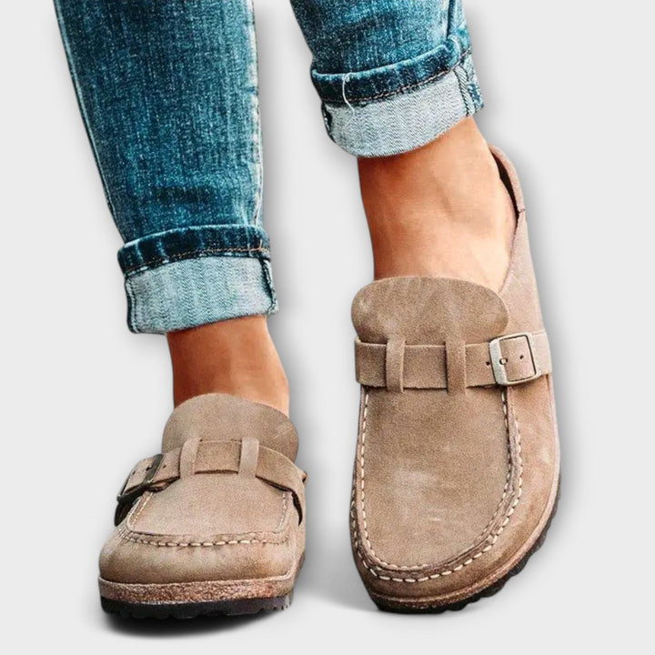 Lounge Step Sandels